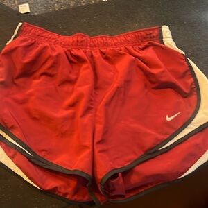 Nike running short sz lg